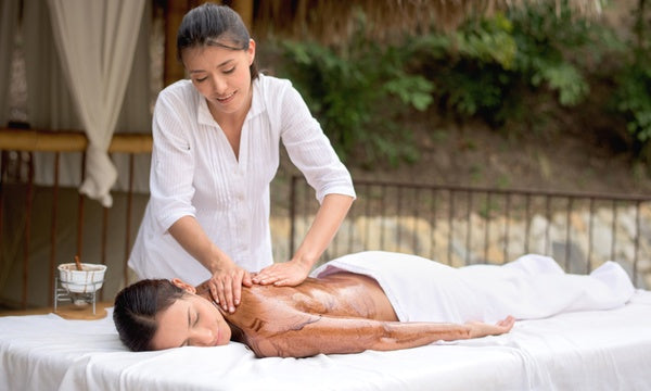 3x 60 Minuten Ganzkörper-Massage mit Buttersalz Peeling