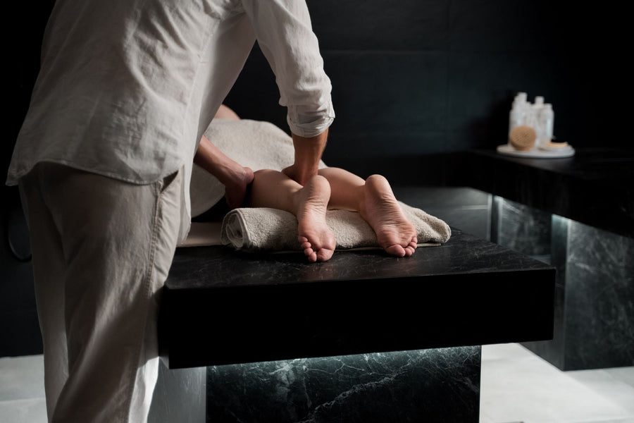 90 Min. Ganzkörper-Massage mit Wald- oder Buttersalz-Peeling inkl. Gesichtsmaske
