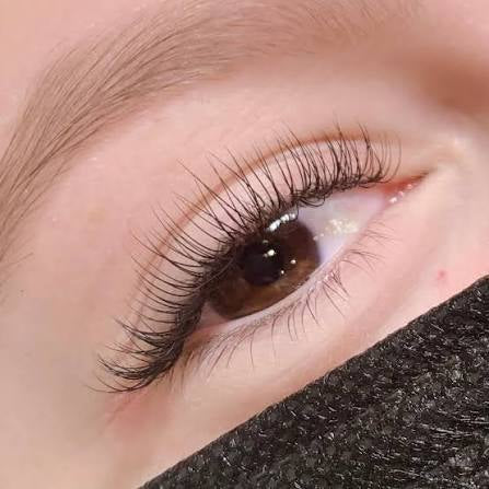 Glowy Wimpernverlängerung